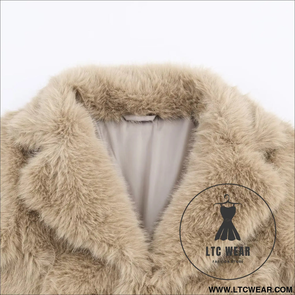 Artificial fur effect short jacket