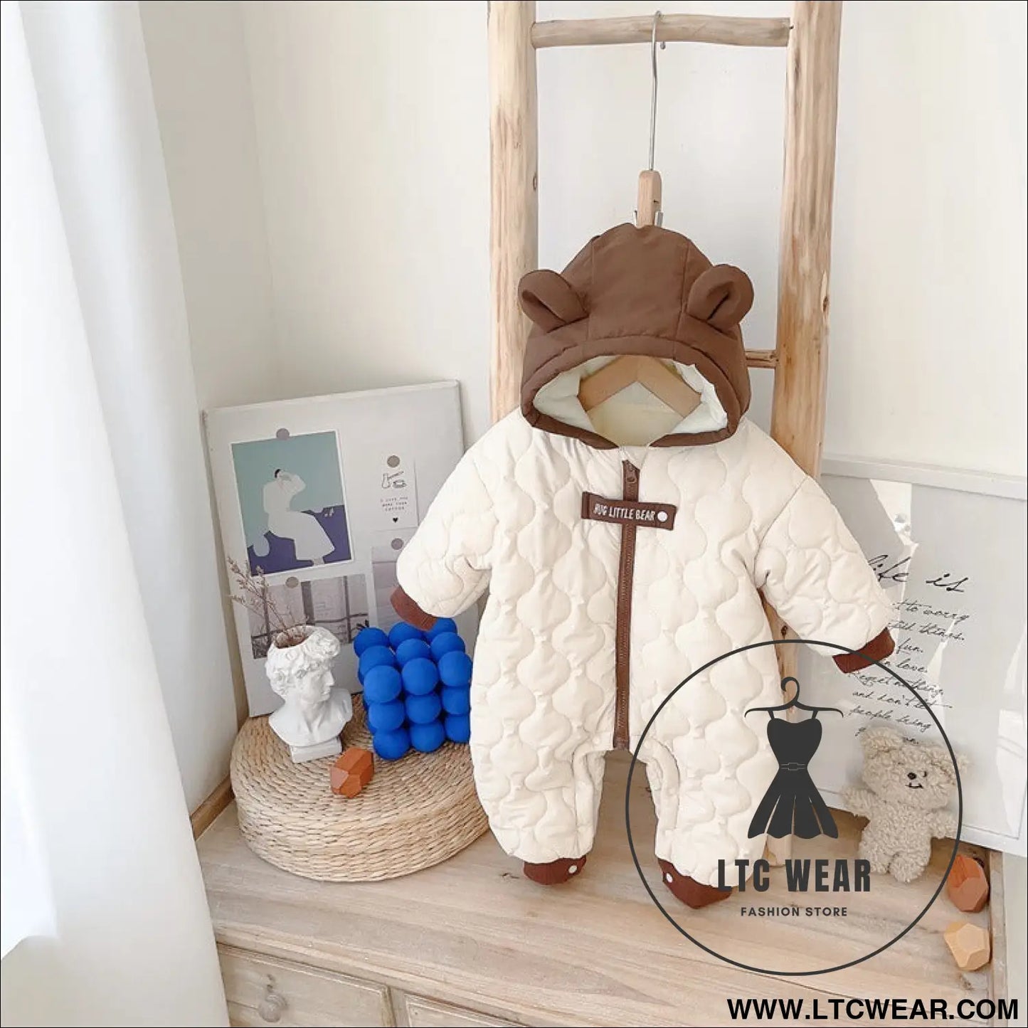 Baby’s winter clothes cotton padded clothes with velvet thickened one-piece clothes for boys cute crawling clothes