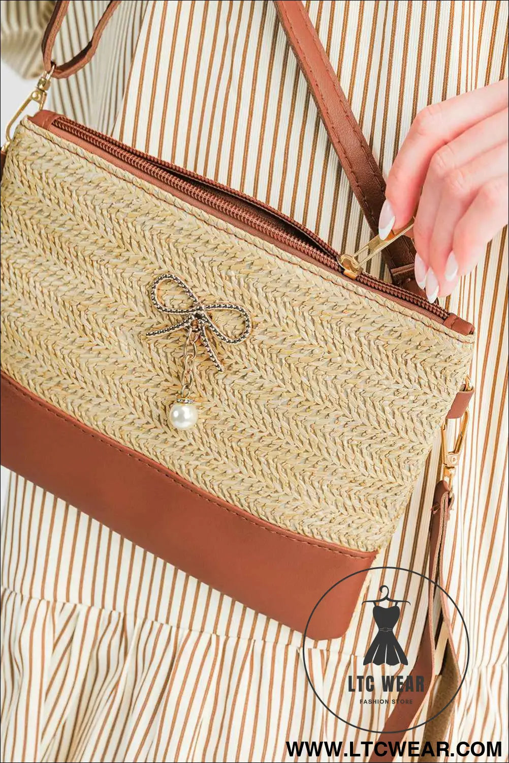 Beige Bow Pearl Decor Straw PU Leather Patched Crossbody Bag