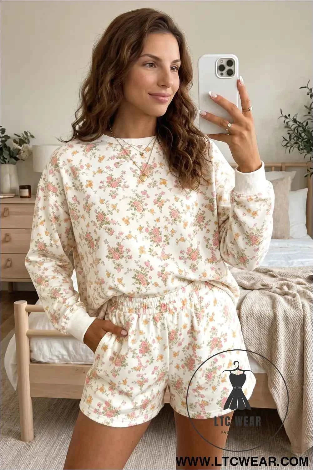 Beige Floral Print Long Sleeve Shift Top Pocketed Shorts 2pcs Set