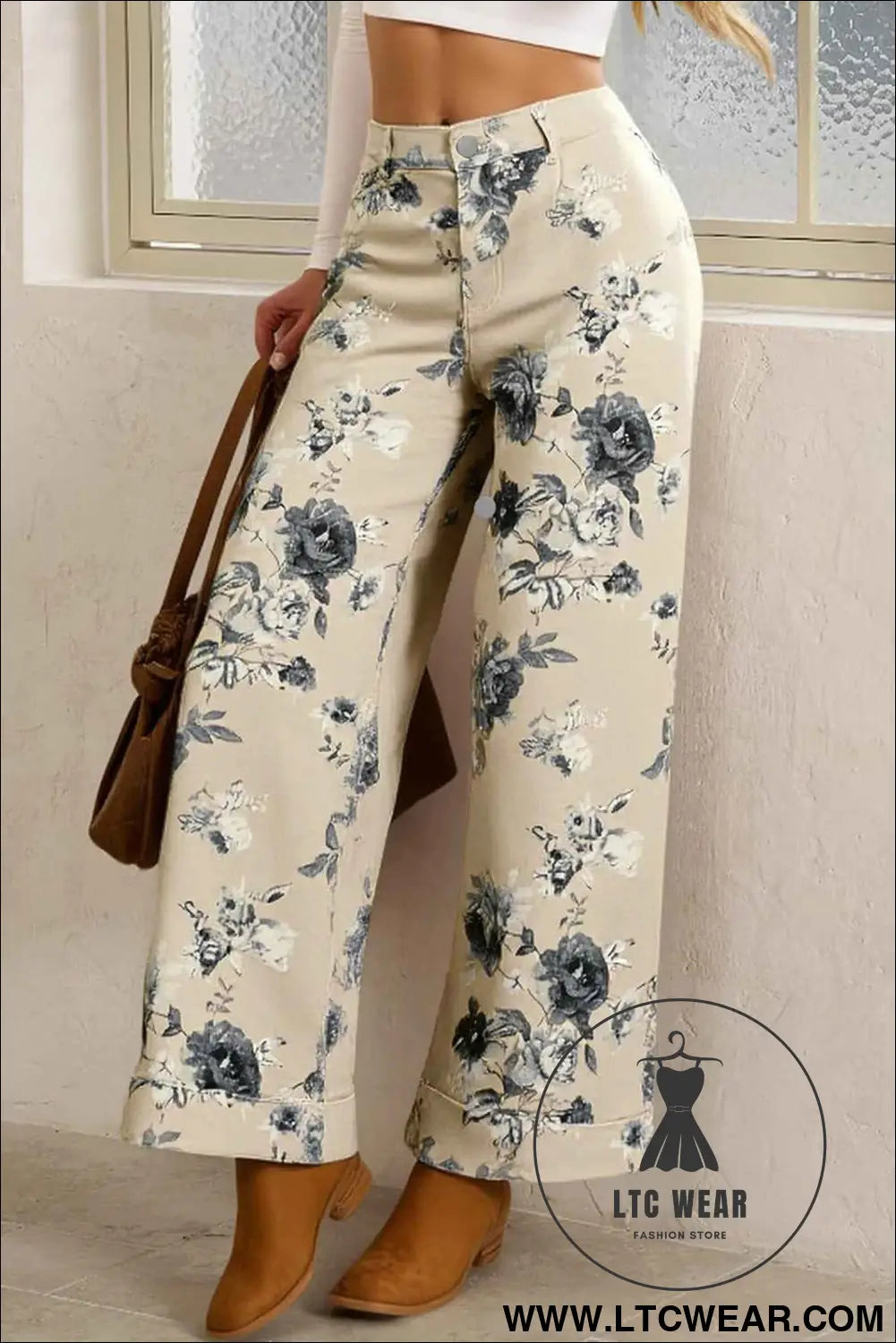 Beige Retro Floral Print Turn-up Cuffed Hem Loose Jeans