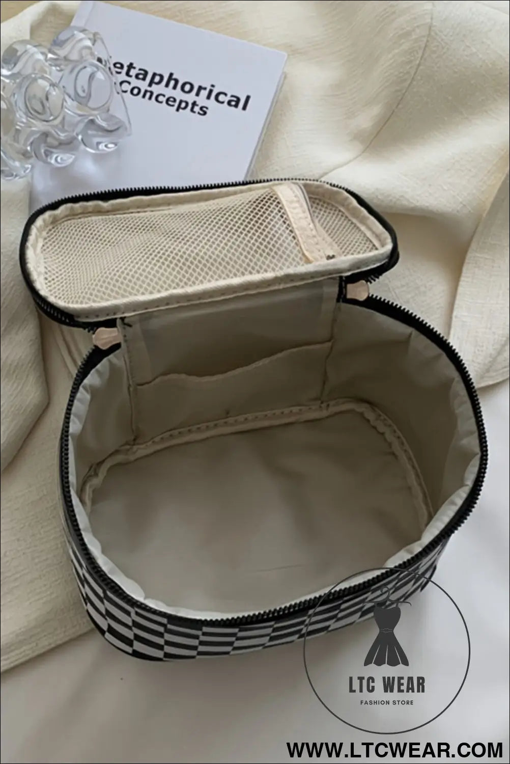 Black checkered zipper large cosmetic bag with handle - black / one size / 100% polyester - makeup bags