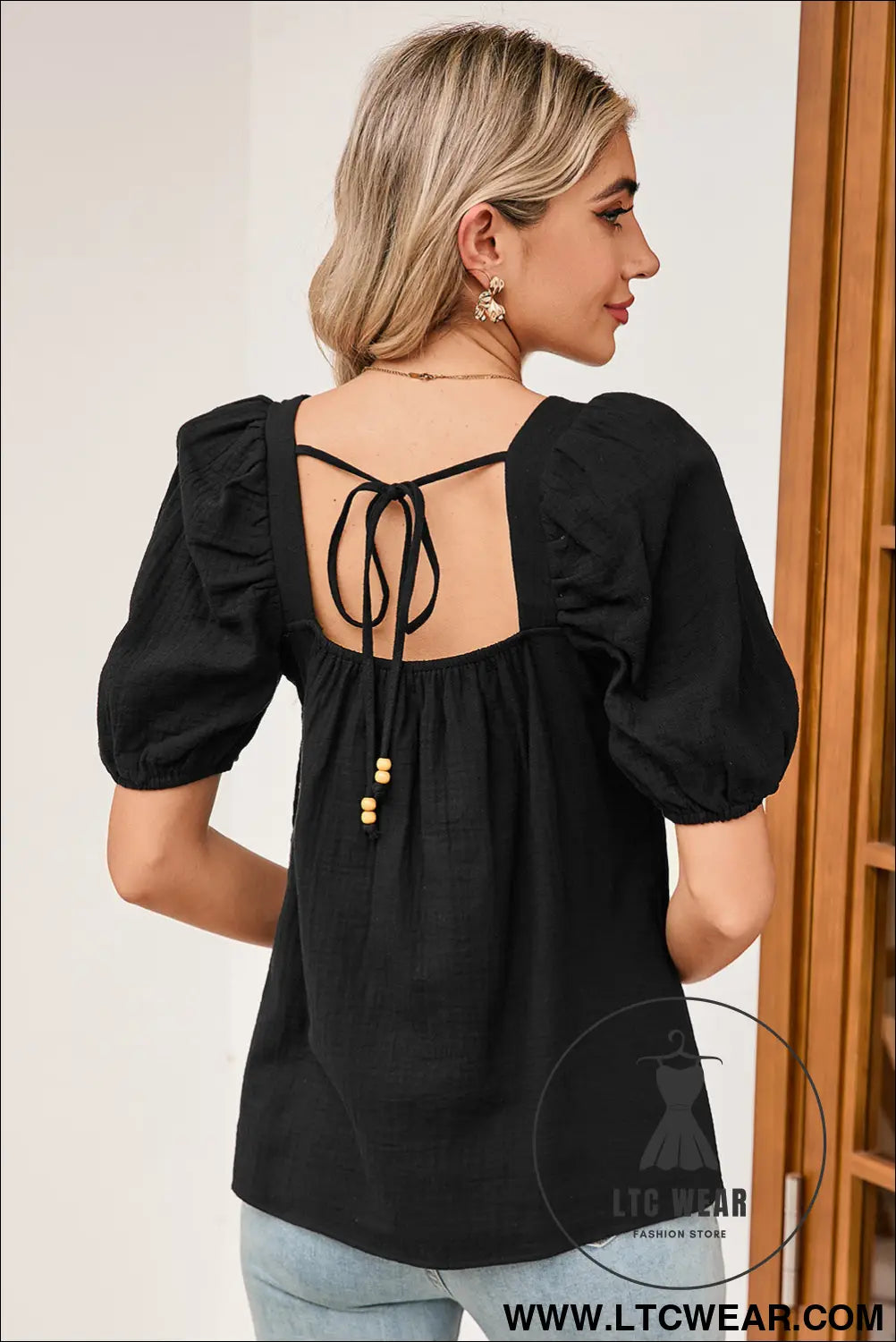 Black crochet square neck crinkled blouse - 15%