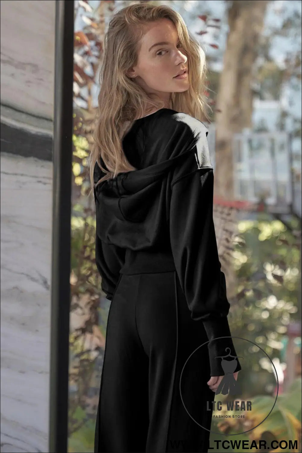 Black double zipper hooded jacket and sweatpants active set - activewear sets