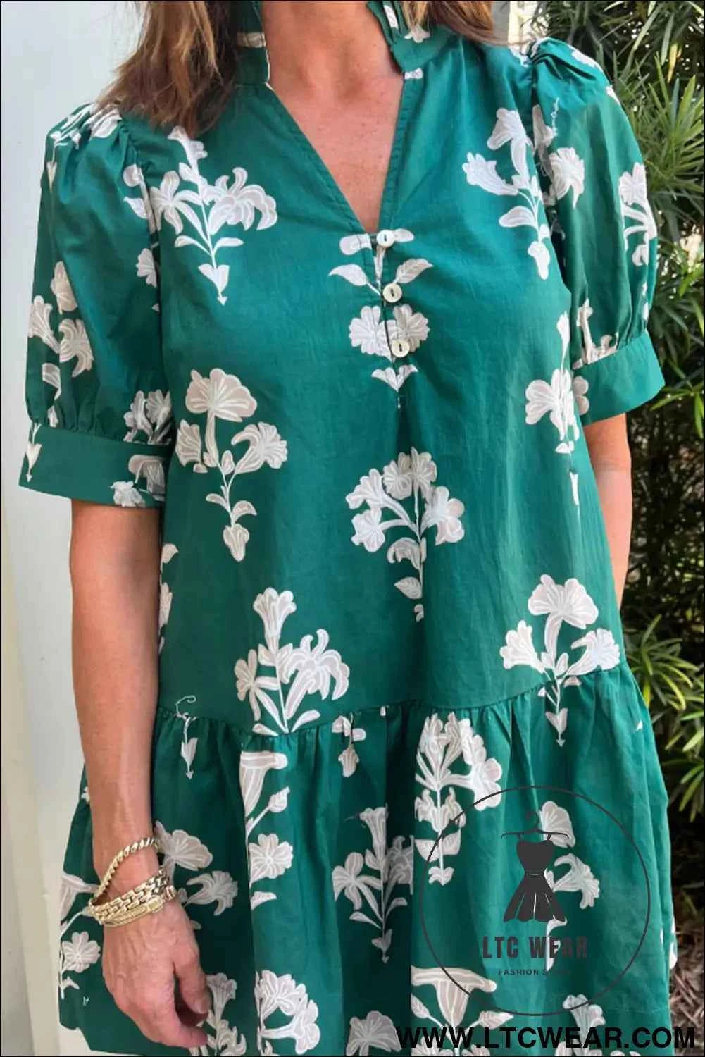Black Frilled V Neck Puff Short Sleeve Floral Mini Dress