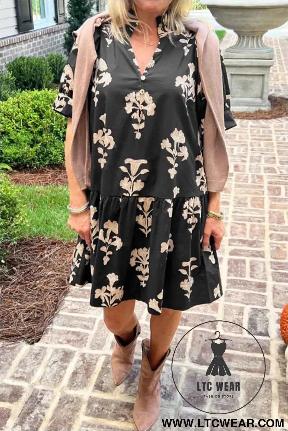 Black Frilled V Neck Puff Short Sleeve Floral Mini Dress