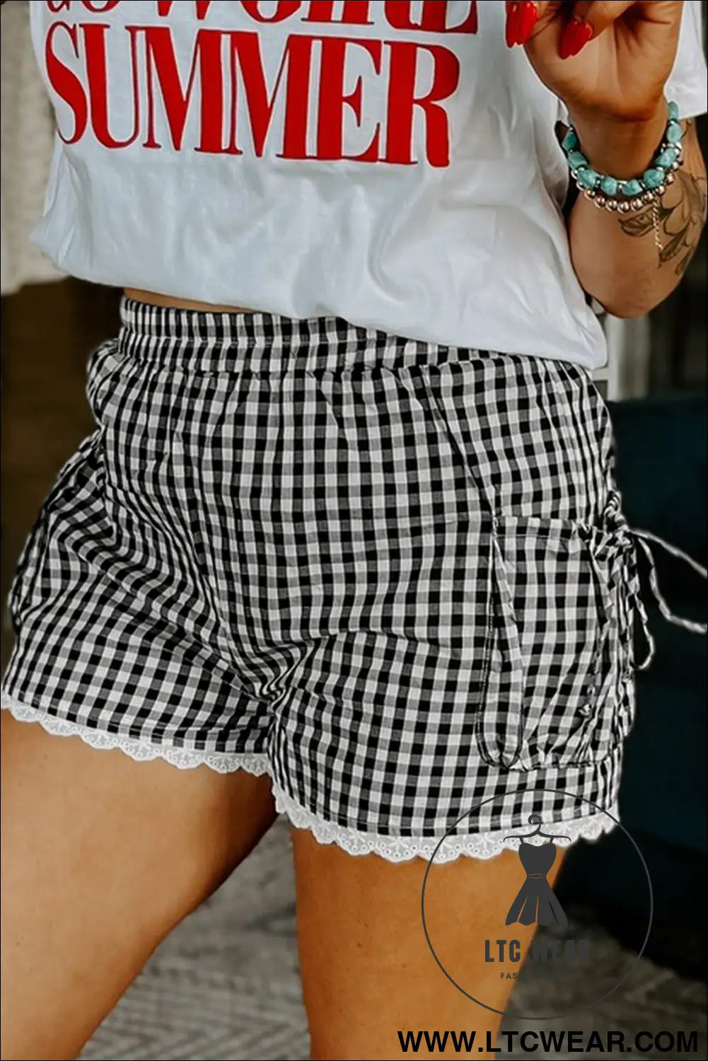 Black gingham lace trim shorts with pouch pockets - casual shorts