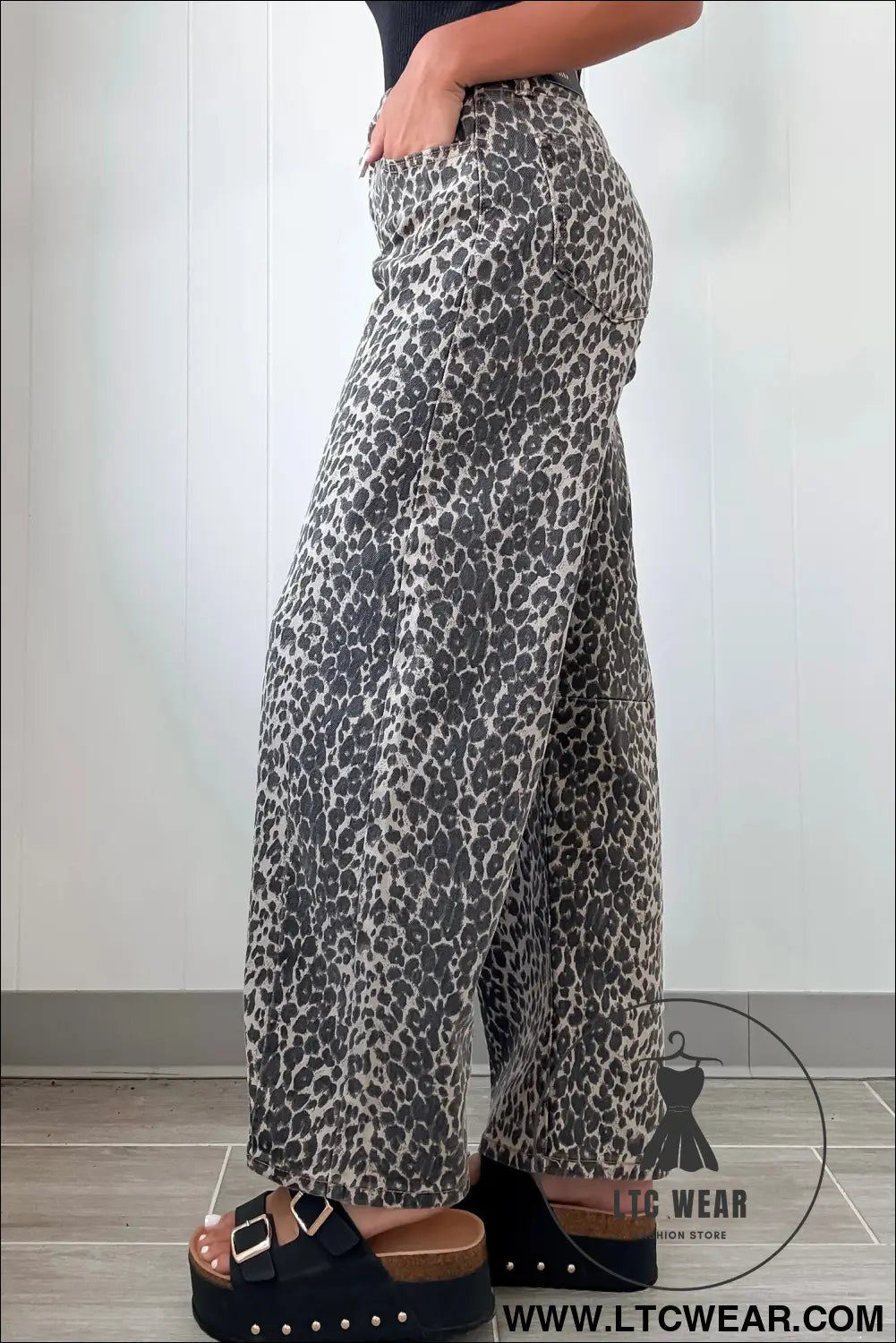 Black leopard print high waist barrel jeans - jeans