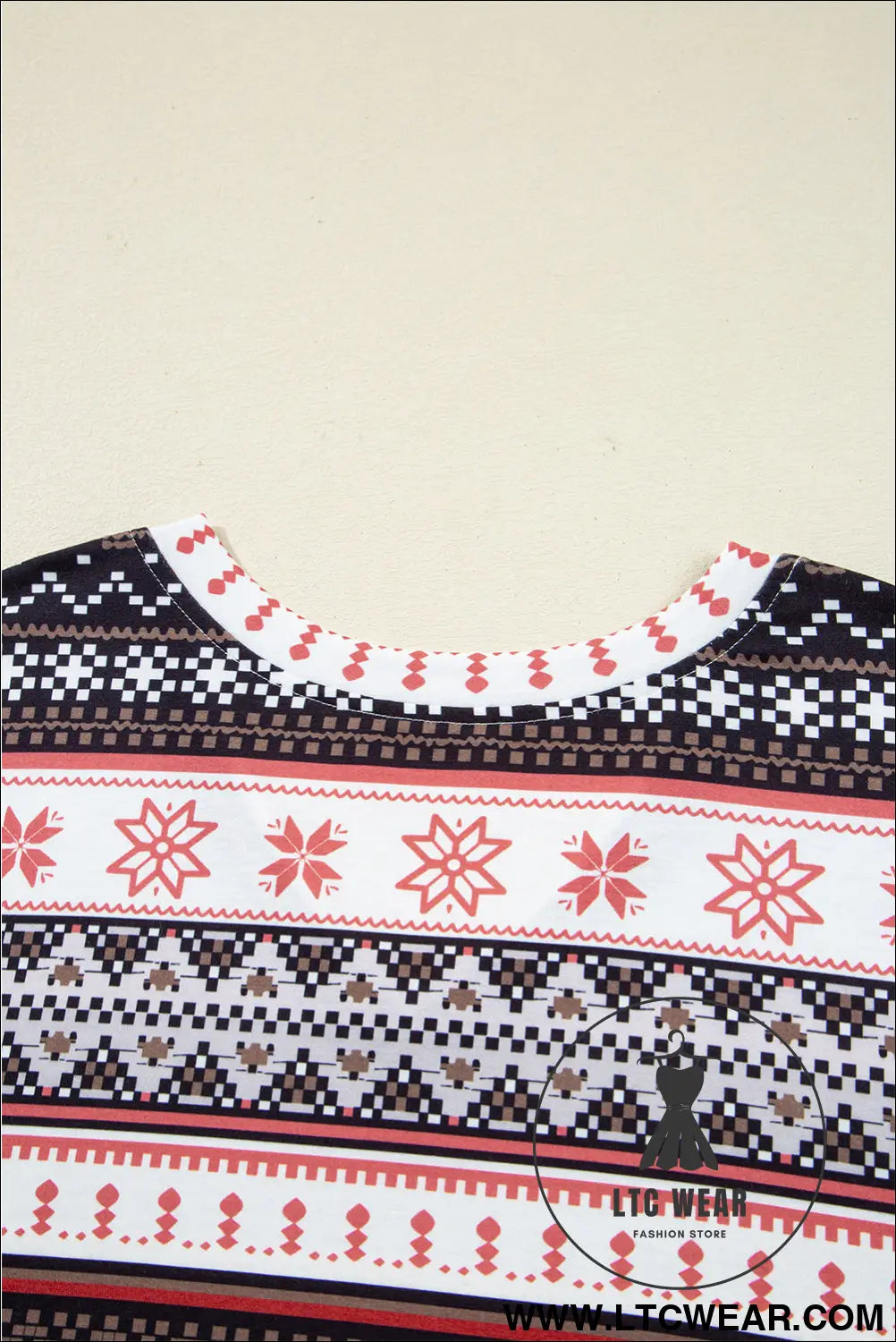 Black Retro Christmas Pattern Loose Pullover 2pcs Lounge Pant Set - L.T.C Wear Online Fashion Store