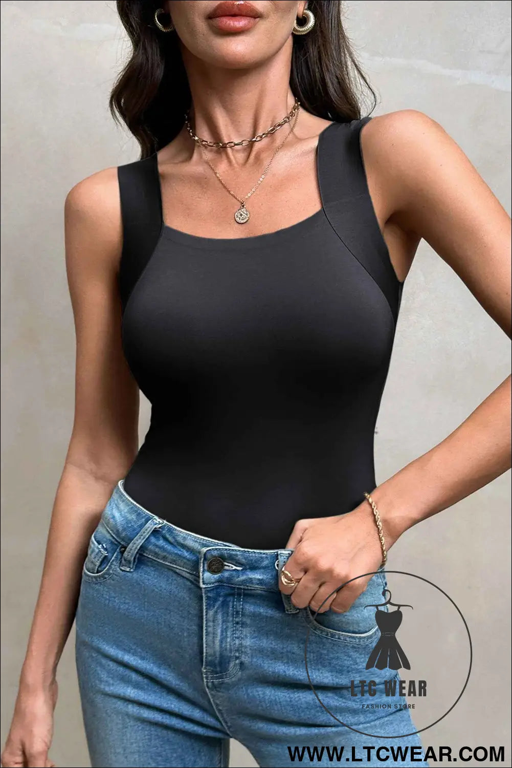 Black Solid Color Wide Strap Splicing Athleisure Tank Top
