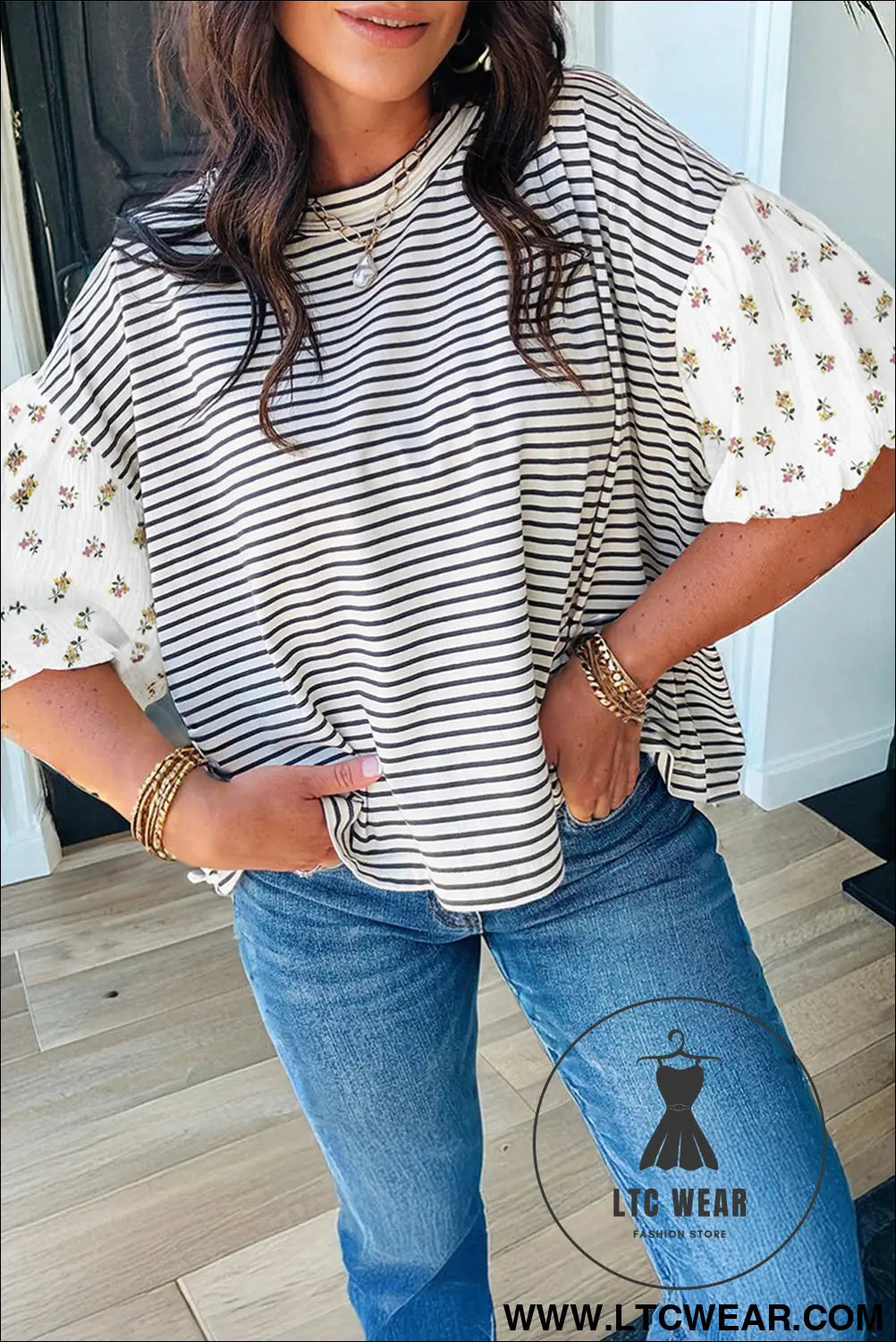 Black stripe floral puff sleeve patchwork round neck loose top - black stripe / l / 95% cotton + 5% elastane - blouses
