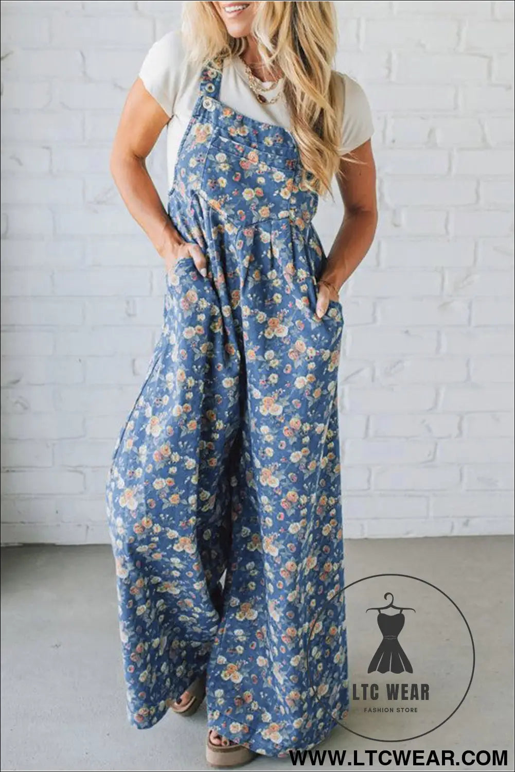 Blue vintage rose printed pleated loose denim overall jumpsuit - blue / l / 60% cotton + 20% polyester + 20% viscose