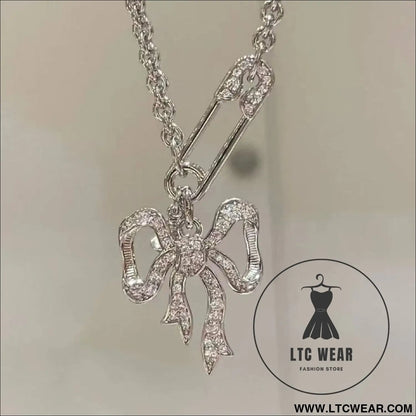 Bow chain necklace and earrings
