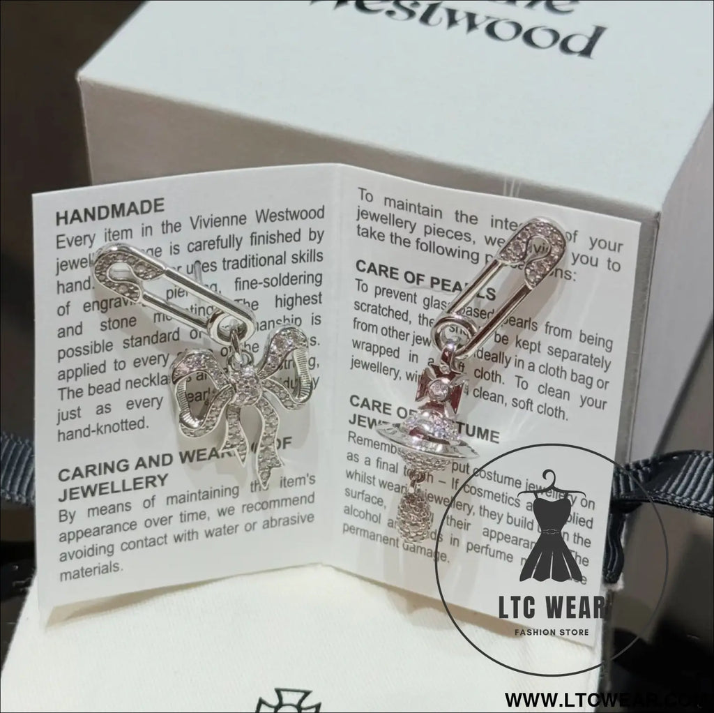 Bow chain necklace and earrings