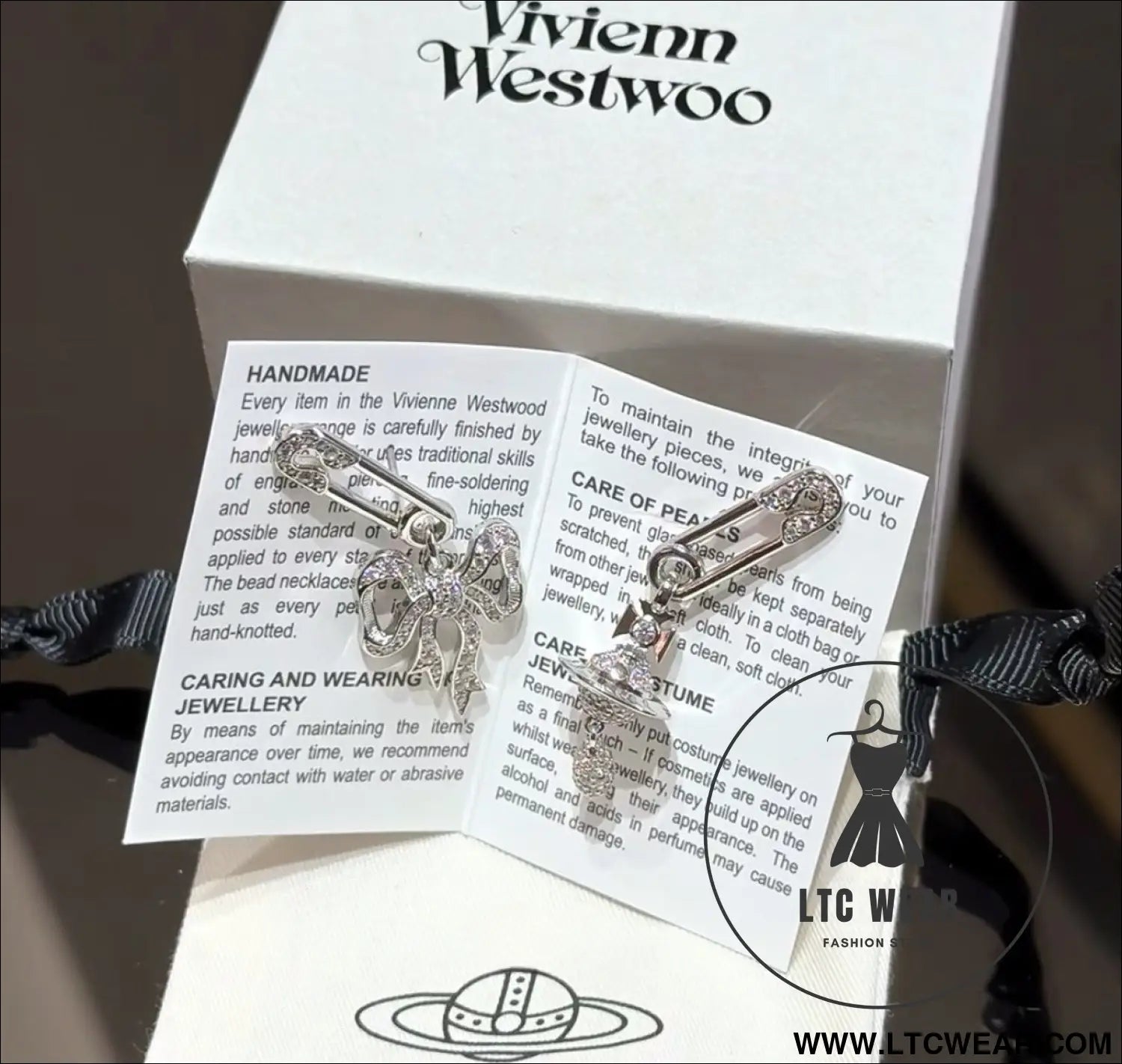 Bow chain necklace and earrings - silver stud earrings