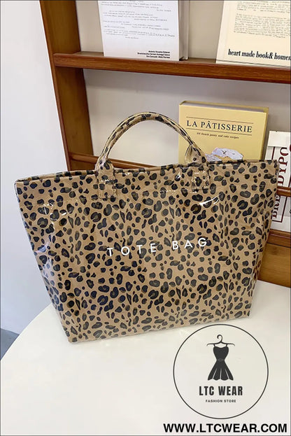 Brown leopard pu leather water proof tote bag - brown / one size / 95% pu + 5% alloy - handbags