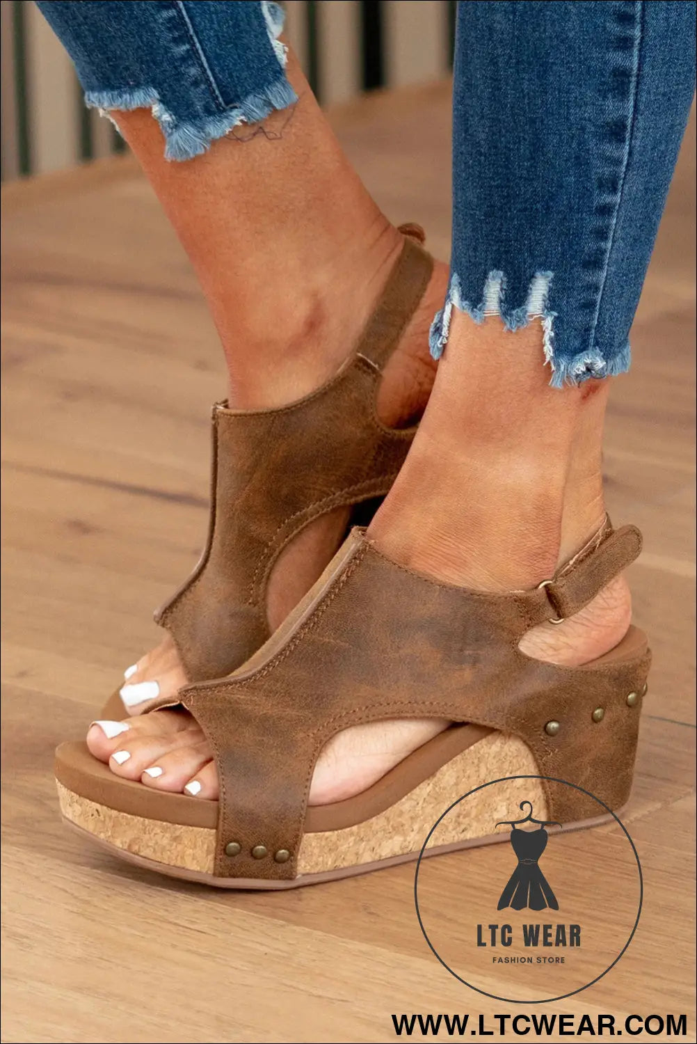 Brown vintage leather stitching studded wedge sandals - brown / 37 / 100% pvc - sandals