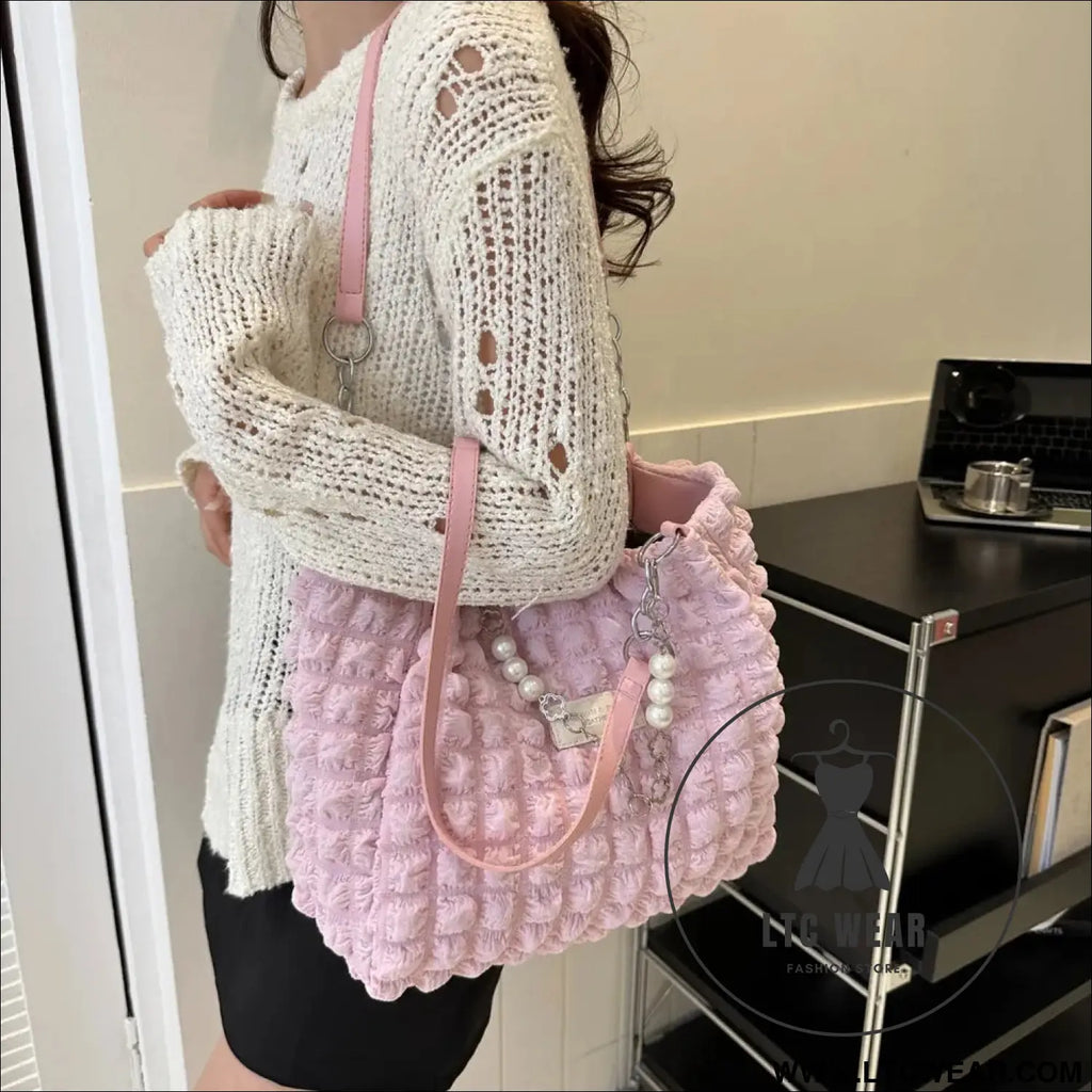 Bubble textured tote bag