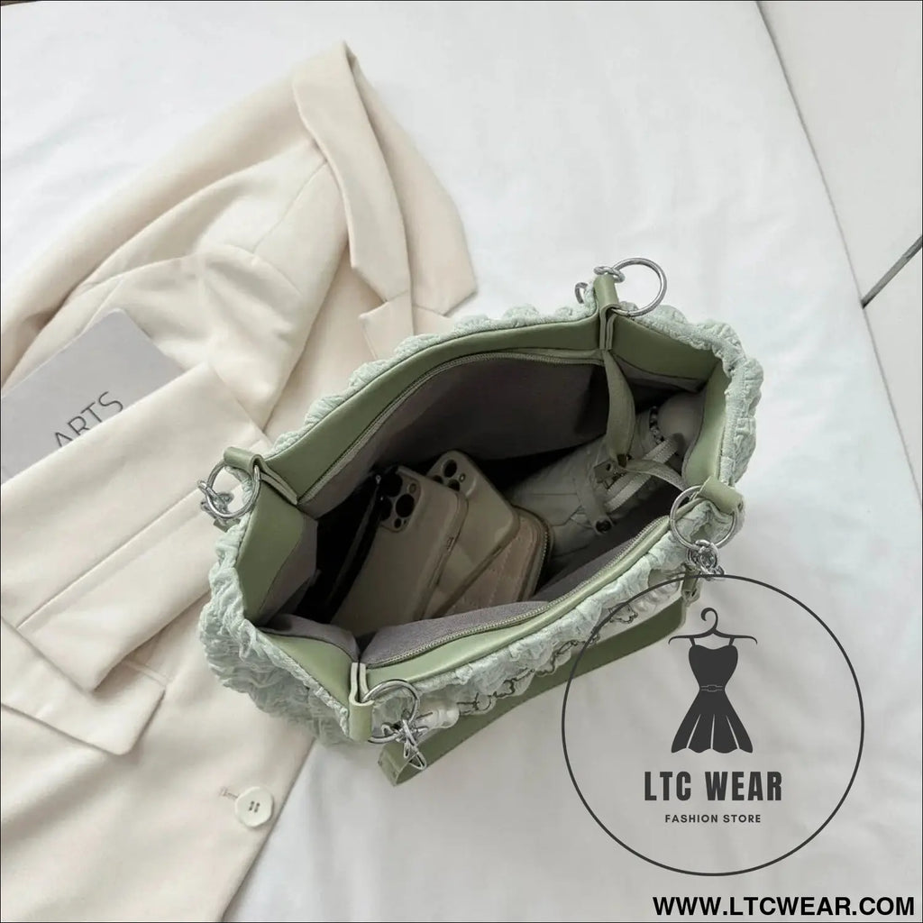 Bubble textured tote bag