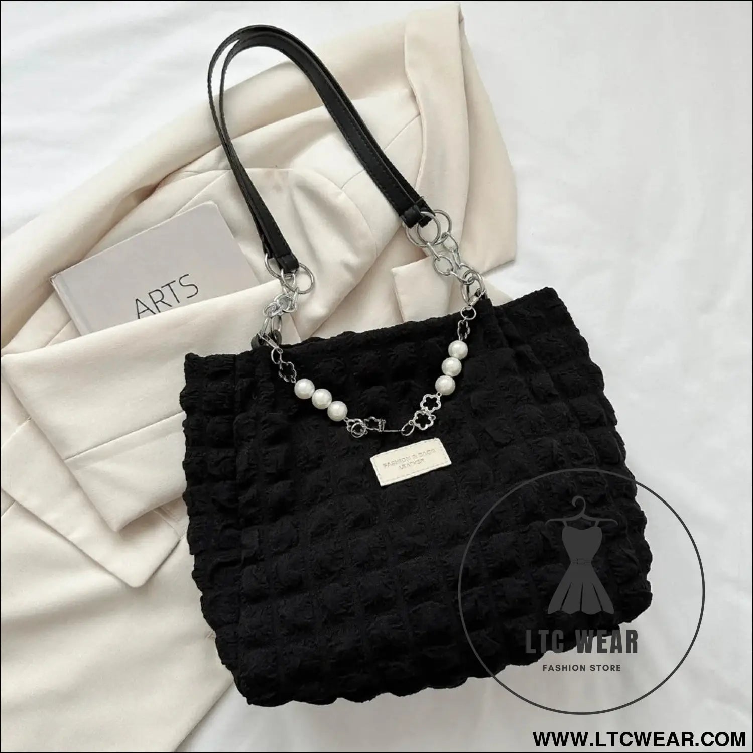 Bubble textured tote bag - black / one size