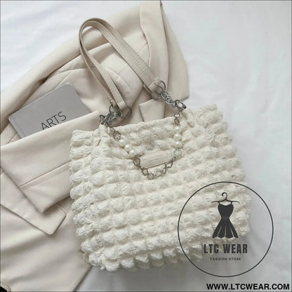Bubble textured tote bag - ivory / one size