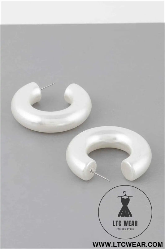 Bulky Polished Cream Hoop Earrings