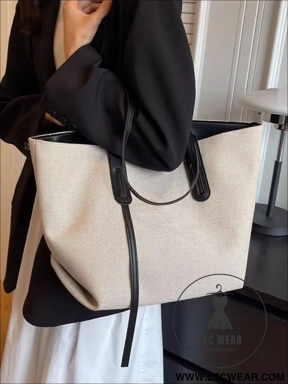 fa583c42-e3e8-4dbe-8b84-db8a1b2a0fab-Max