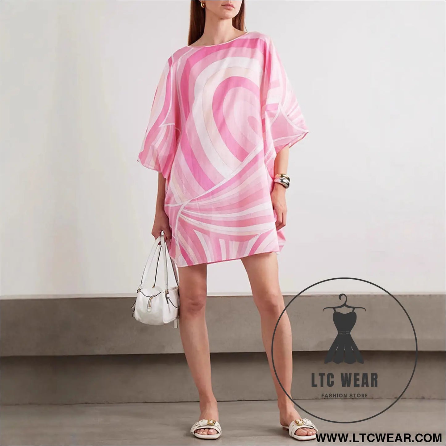 Casual geometric print loose dress with round neck and all-match design