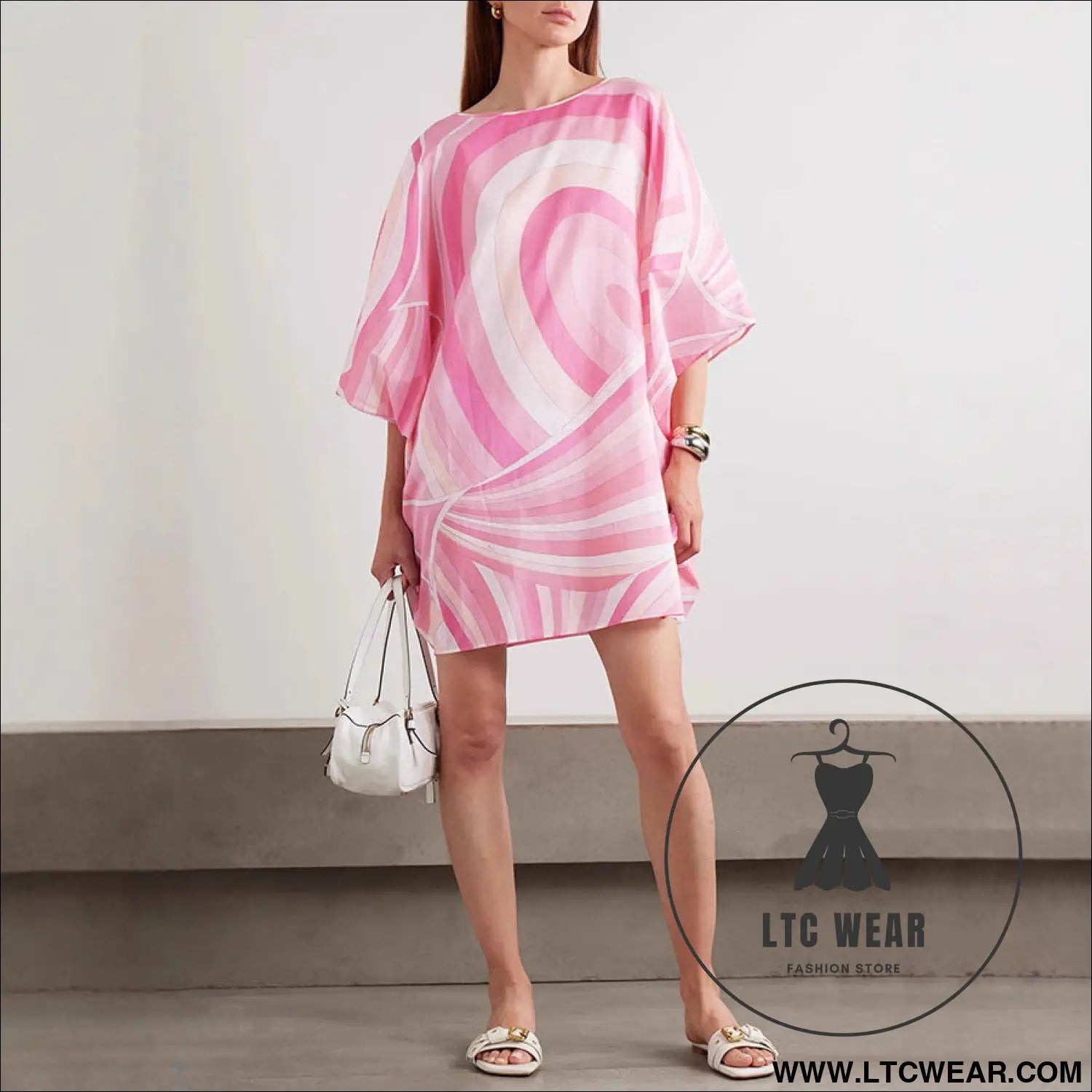 Casual geometric print loose dress with round neck and all-match design