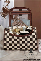 Checkered zipper large cosmetic bag with handle - black / one size / 95% pu + 5% alloy - makeup bags
