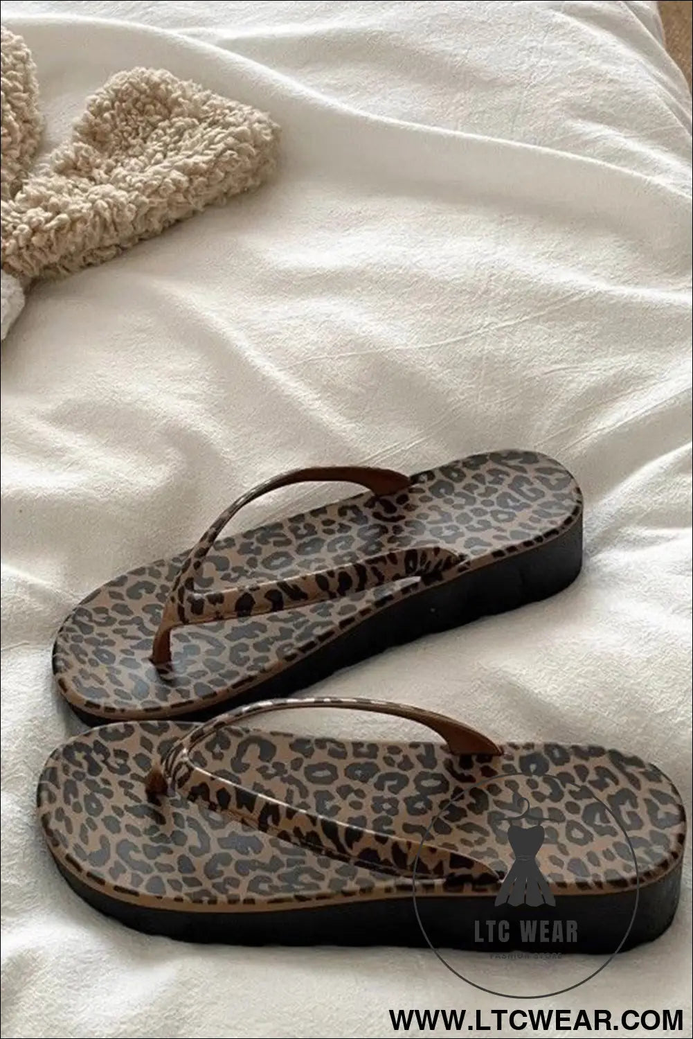 Chestnut Leopard Print Low-heeled Flip Flops - L.T.C Wear Online Fashion Store