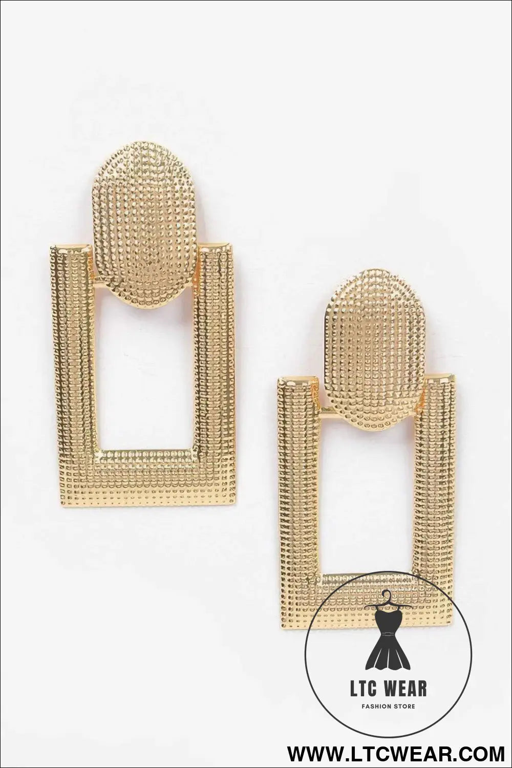 Chic Statement Earring