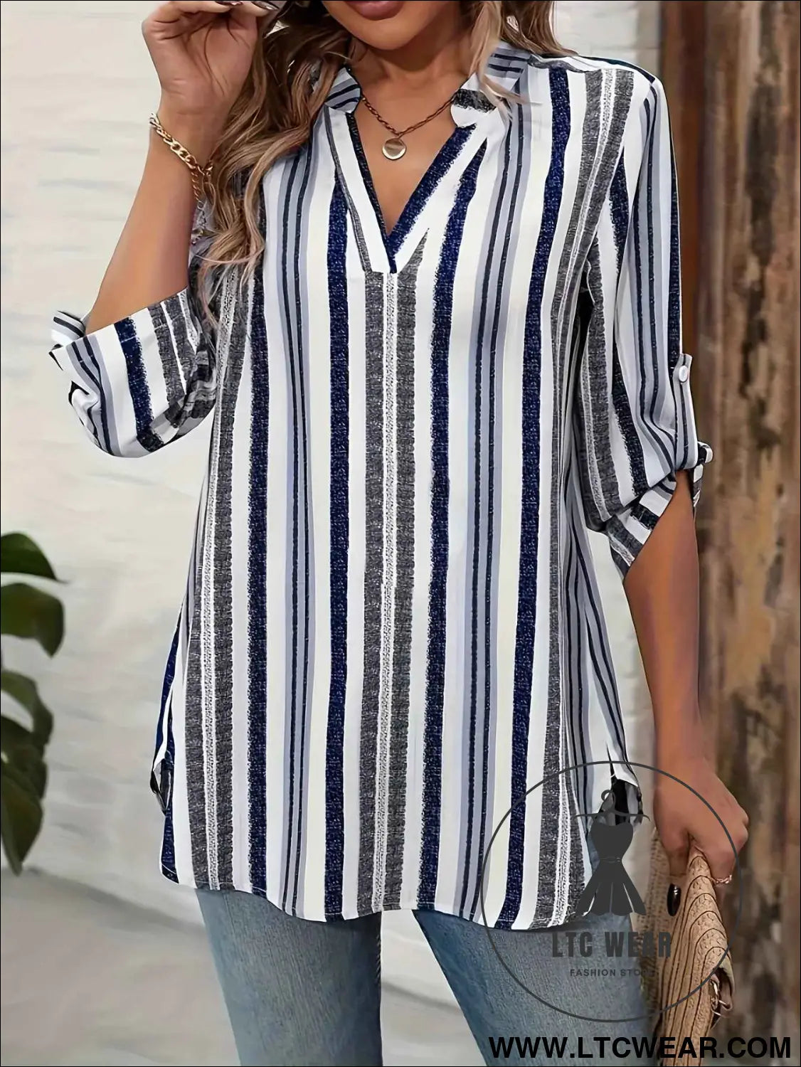Chic VNeck Floral Top SpringFall Loose Fashion