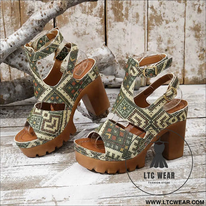 Chunky Platform Sandals Chic Double Buckle Summer Style