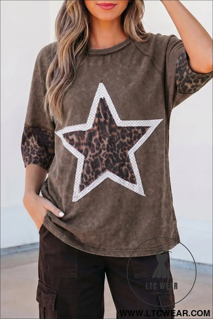 Coffee mineral wash exposed seam leopard star patched t shirt - coffee / l / 100% cotton - tops & tees