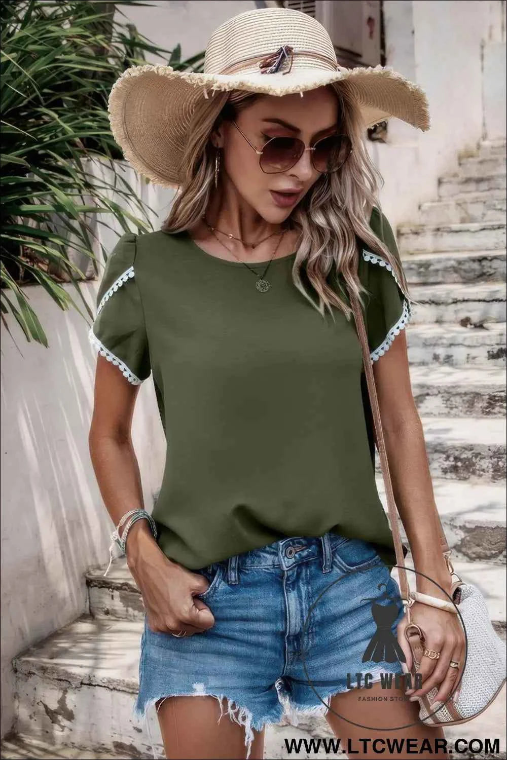 Color Block Trim Flutter Sleeve Round Neck Top