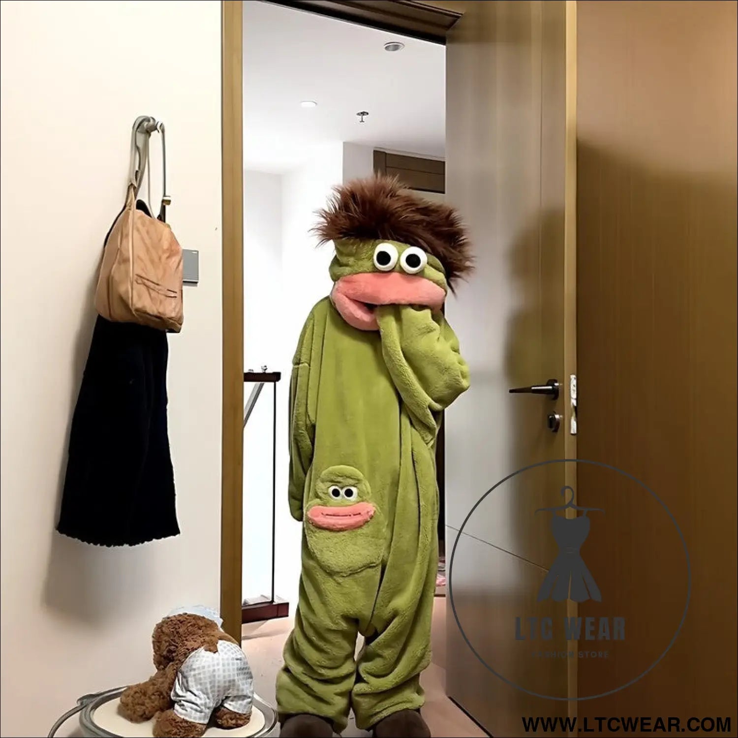 Couple matching: lady long-hair onesie with men’s funny fish pajamas unique fall/winter loungewear - add shoes / s