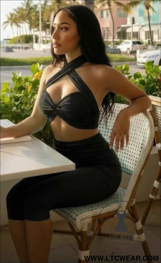 Crisscross Halter,twisted Knot Detail,self-tie Set