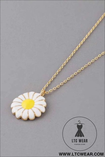 Daisy Flower Necklace
