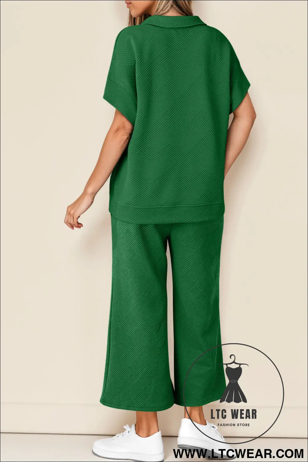 Dark green stylish textured loose fit t shirt and drawstring pants set - pant sets