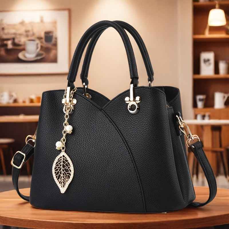 Chic Tote Elegant Fashionable Womens Handbag