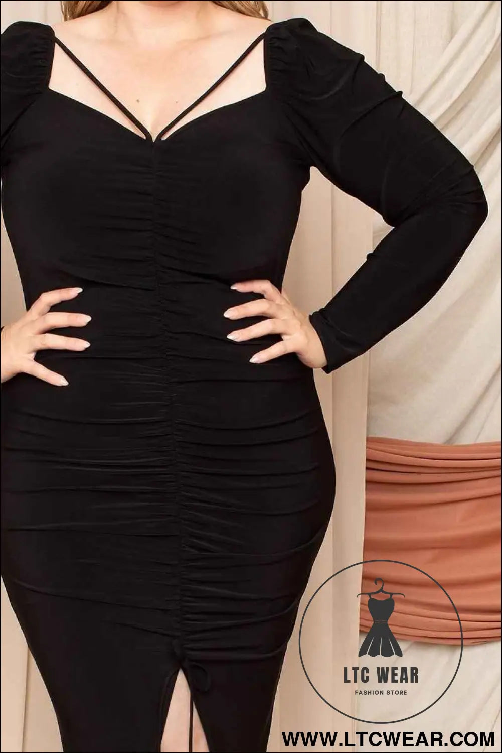 Deep Round Neck Shirring Detailed Back Plus Size Dress