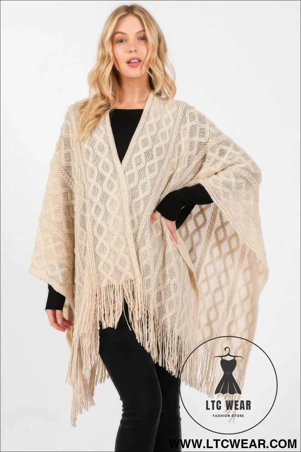 Diamond Pattern Tassel Knit Ruana