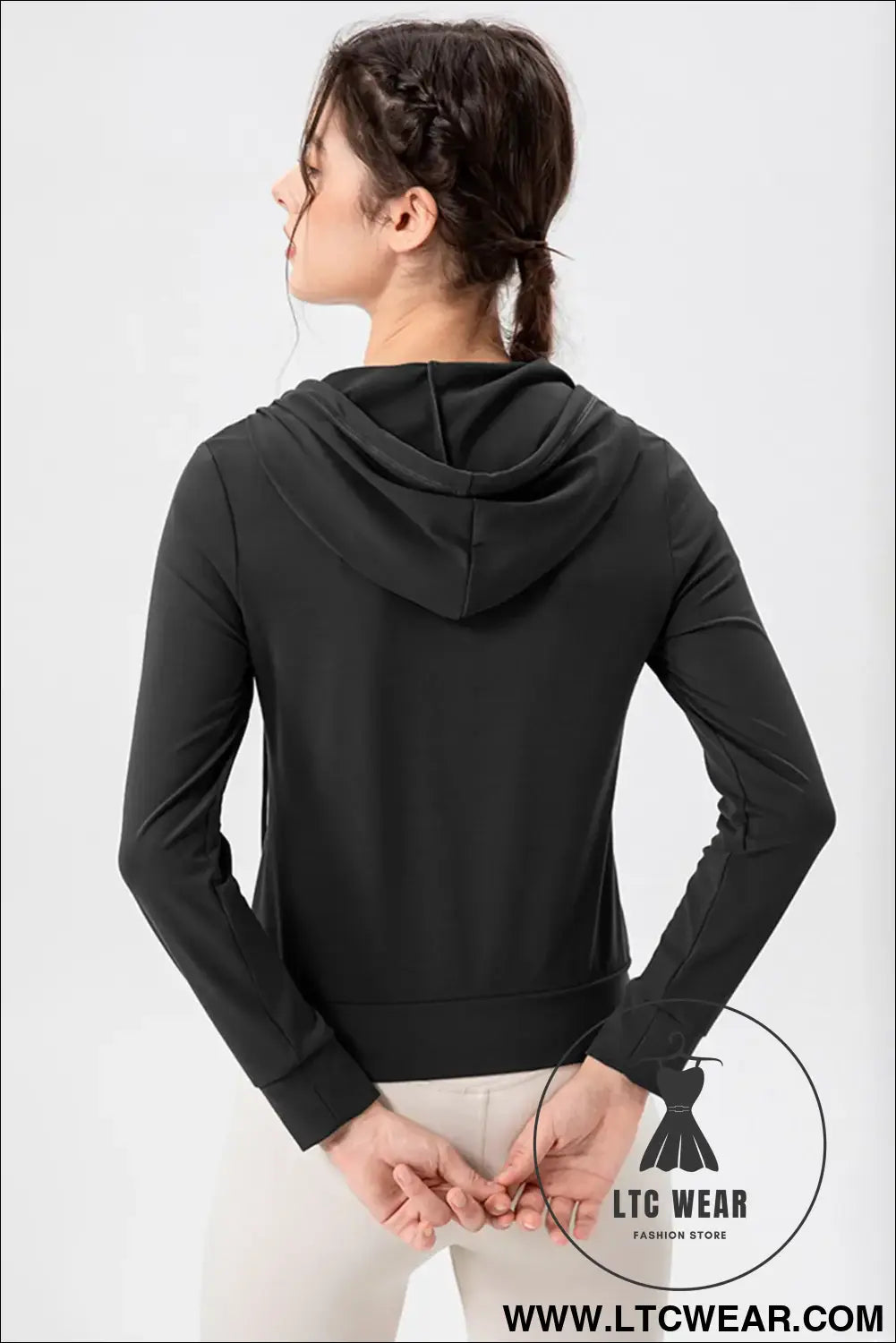 c6467e9e-553c-4f60-920f-bb63db826471-Max