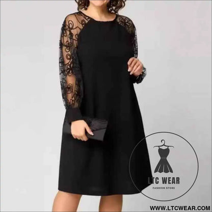 Elegant  Style Patchwork Lace Long Sleeve Round Neck Dress