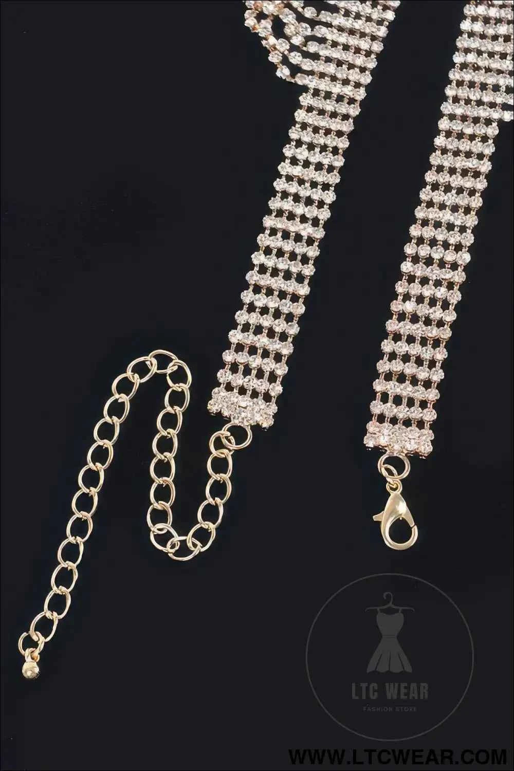 Elegant Rhinestone Choker Necklace with V Shape Design