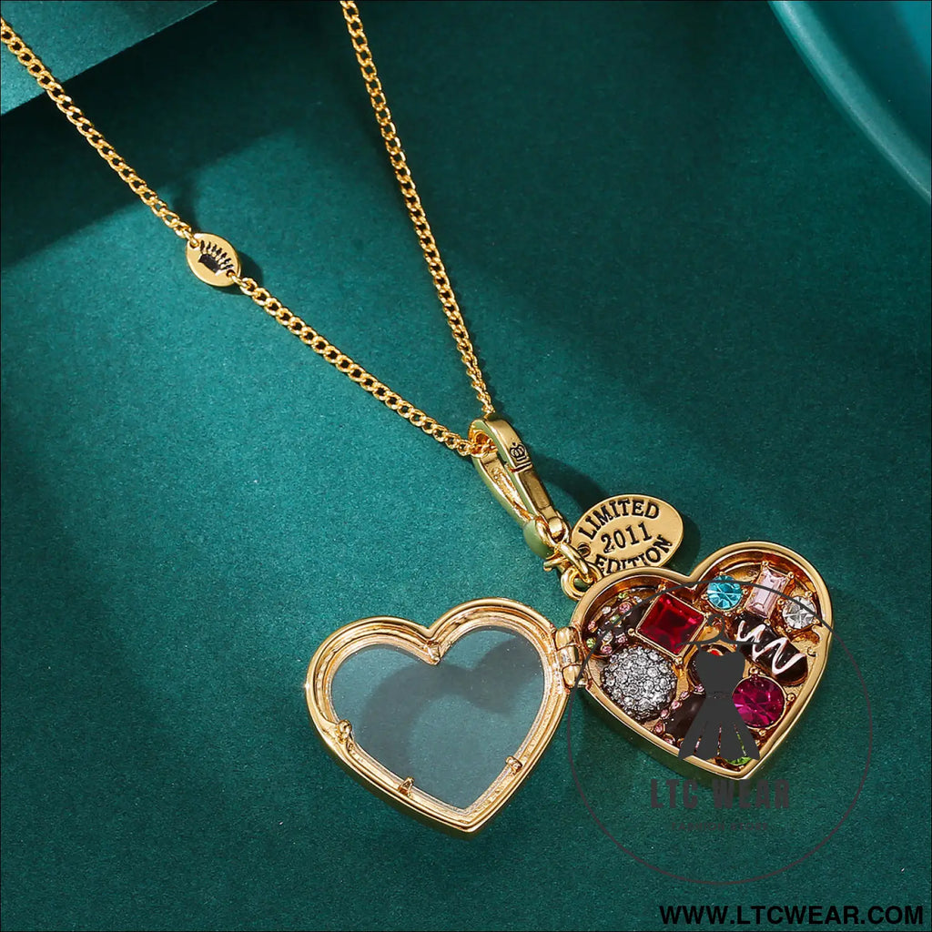 Enamel glazed chocolate gemstone transparent heart-shaped box with an openable pendant and box