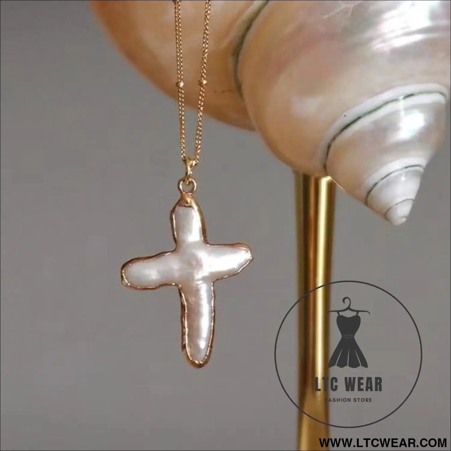 European and american cross necklace