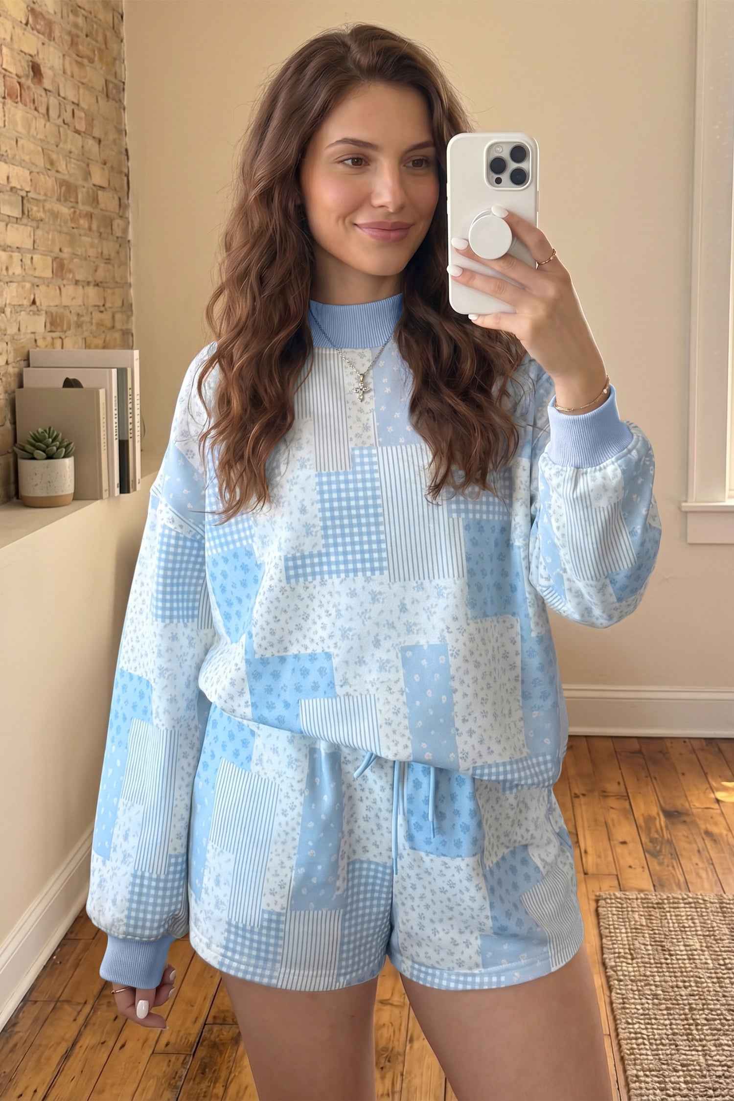 Sky Blue Patchwork Floral Print Drop Shoulder Baggy Pullover Drawstring Shorts Set