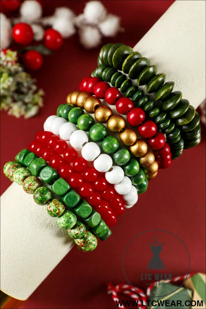 Fiery red christmas 10pcs beaded stackable bracelet set - fiery red / one size / 100% pmma - jewelry